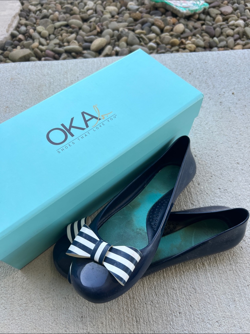 OKA b. Navy Bubble Bow Ballet Flats